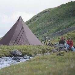 Tentipi - Onyx 9 Light 8-10 Personers Letvægtstelt -VildmarksEventyr tentipi 12370 onyx 7 light weight 02.w610.h610.fill 1