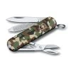 Victorinox - Classic SD Camouflage 58 Mm -VildmarksEventyr victorinox classic sd 1.w610.h610.fill