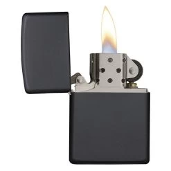Zippo - Black Matte Lighter -VildmarksEventyr zippo 218 black matte 03.w610.h610.fill